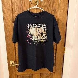 Jonas Brothers 2008 Concert Tour Black Graphic Tee with Multicolor Print